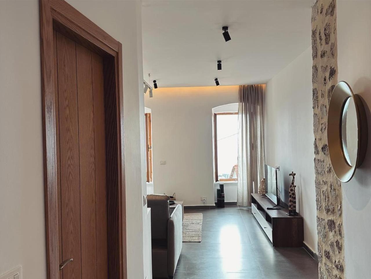 Lion'S Villa Влёра Экстерьер фото