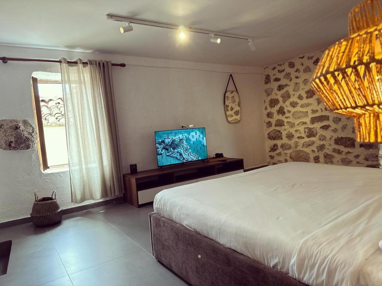 Lion'S Villa Влёра Экстерьер фото